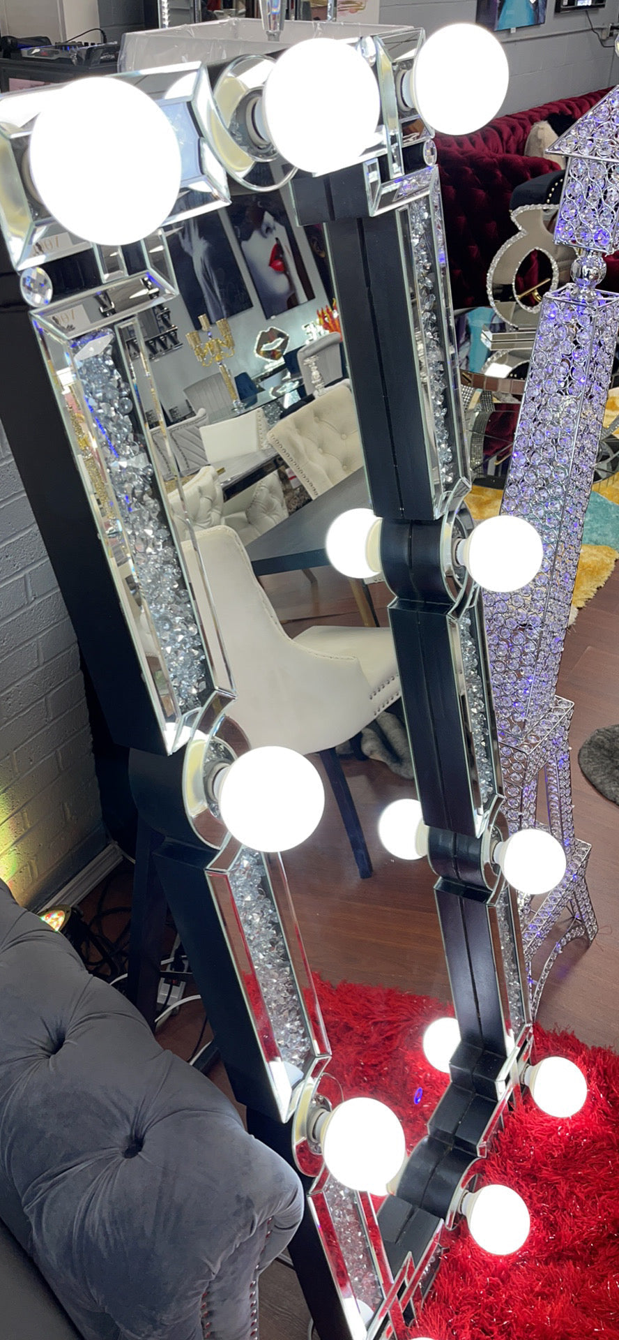 Glam Mirror w/Hollywood Bulbs &Crushed πs
