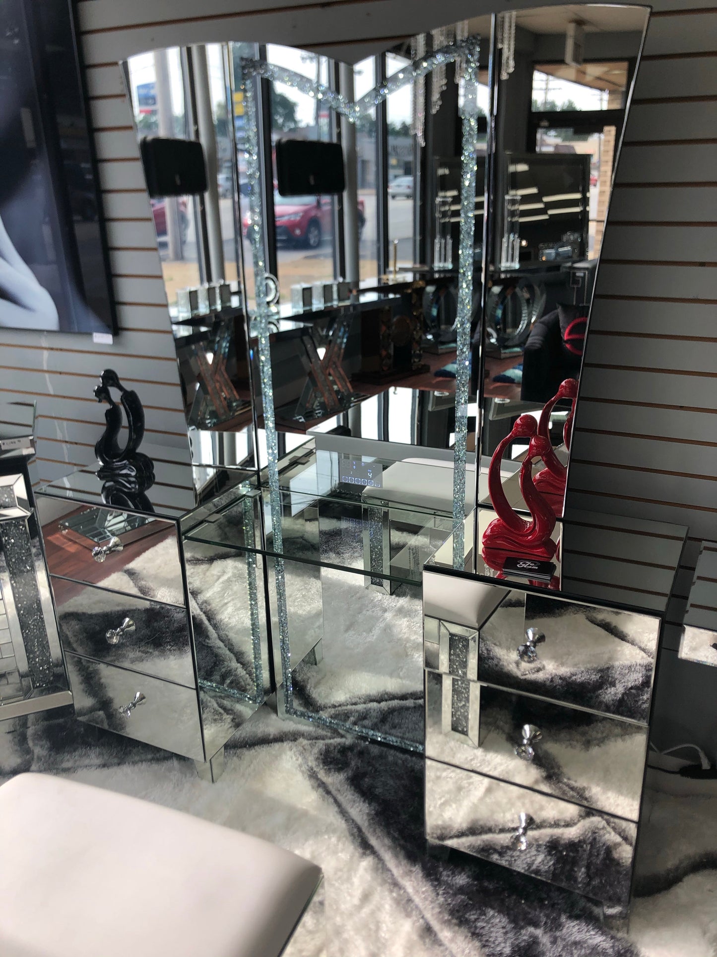 Glam Mirrored Bluetooth LED Vanity