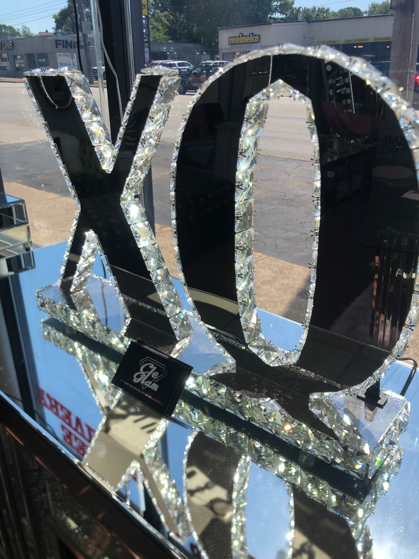 GLAM LED XO CRYSTAL LAMP