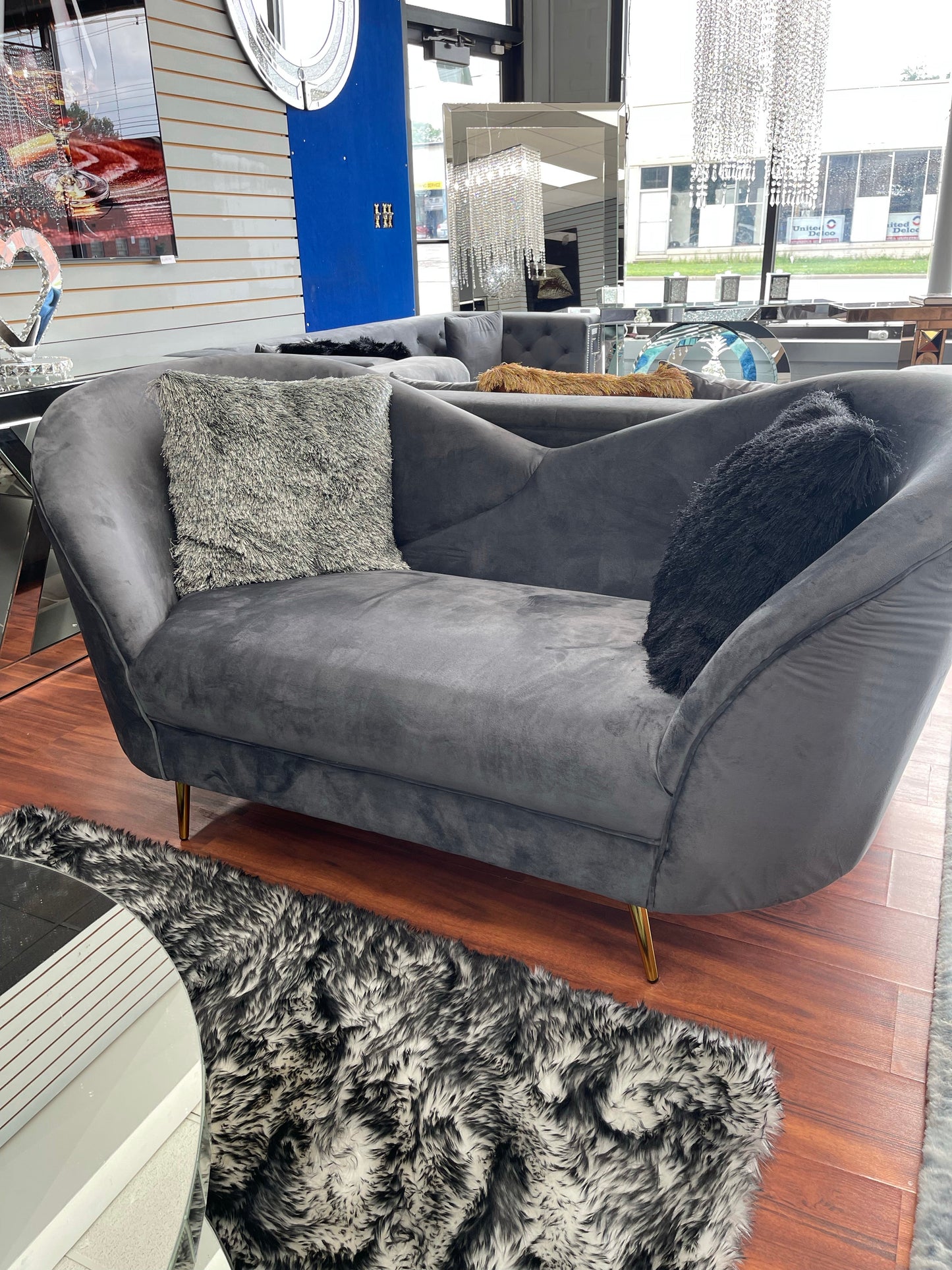 Glam gray velvet sofa & loveseat.