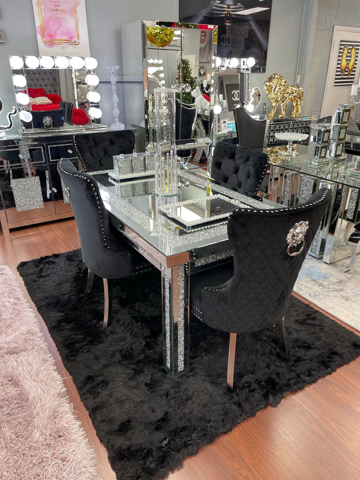 Hollywood Rec. Mirrored Dining Table