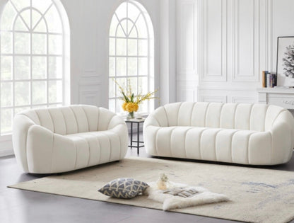 Elíjah Sofa & Love