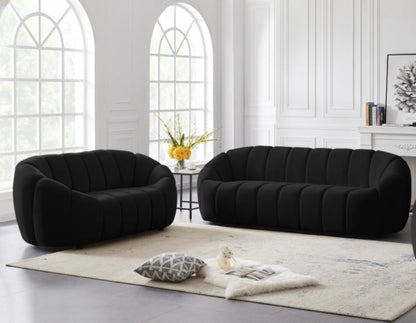 Elíjah Sofa & Love