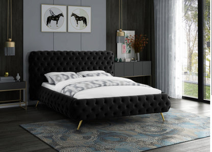 Queen Delano Velvet Bed
